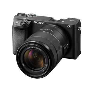 Sony hübriidkaamera a6400, 18-135 mm kit, must